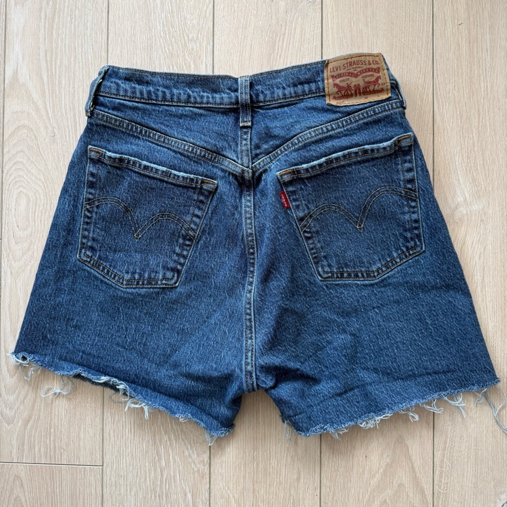 Levi’s 501 Blue Jean Shorts Women’s Size 29